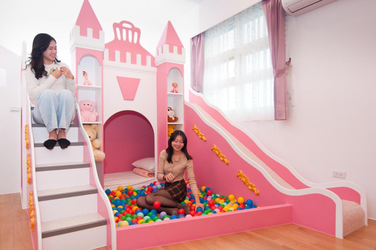Michelin Castle - Yilan Homestay Уцзе Экстерьер фото