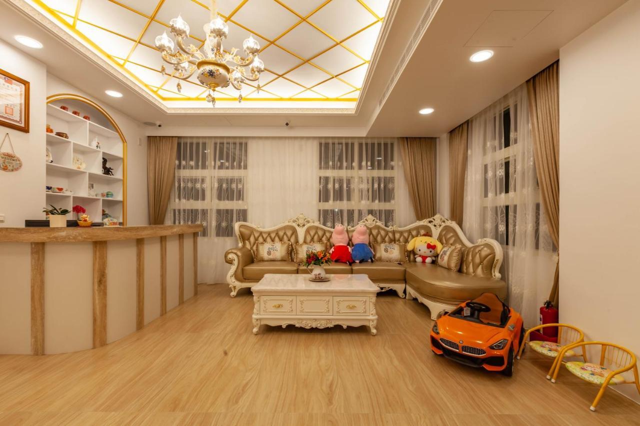 Michelin Castle - Yilan Homestay Уцзе Экстерьер фото